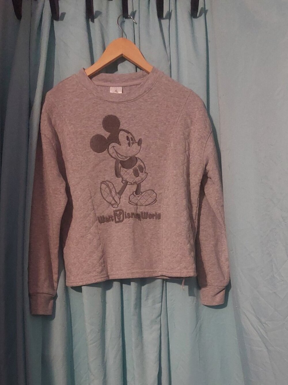 Disney: Walt Disney World Quilted Mickey Mouse Sweatshirt Small